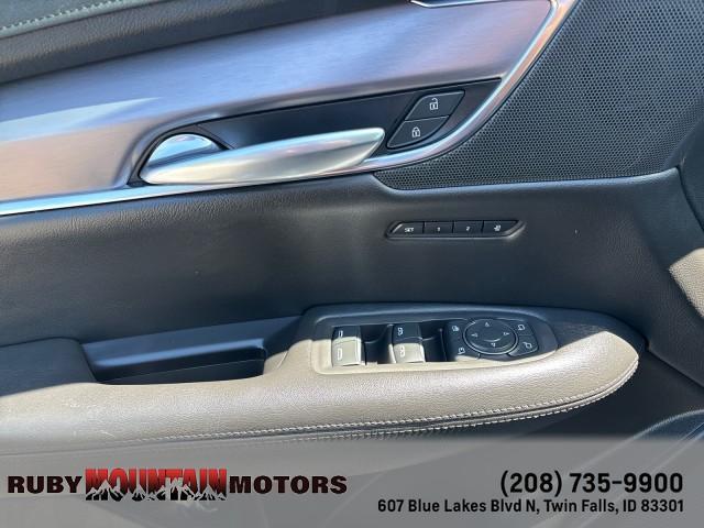 used 2019 Cadillac XT5 car, priced at $25,999