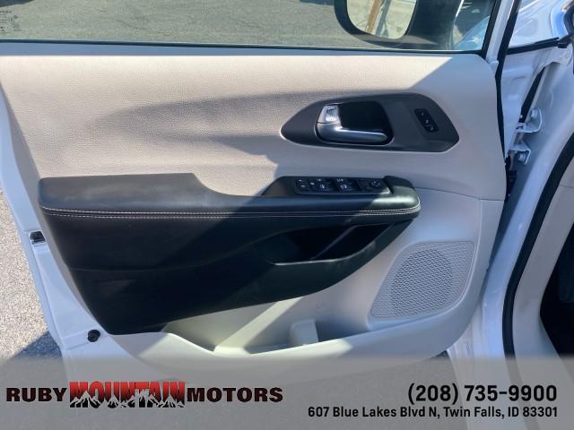 used 2023 Chrysler Pacifica car, priced at $28,799