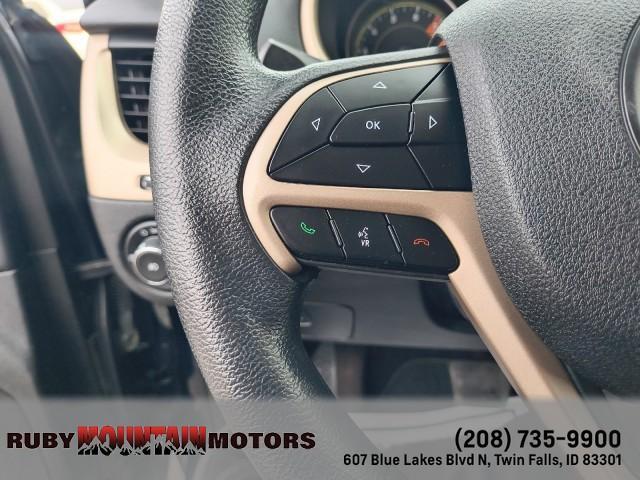 used 2018 Jeep Cherokee car