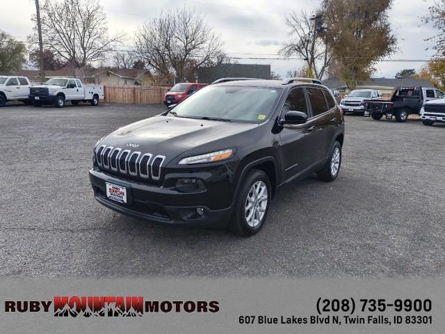 used 2018 Jeep Cherokee car