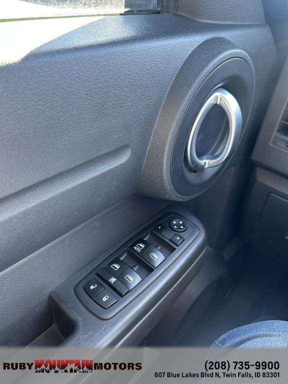 used 2008 Dodge Nitro car, priced at $6,999