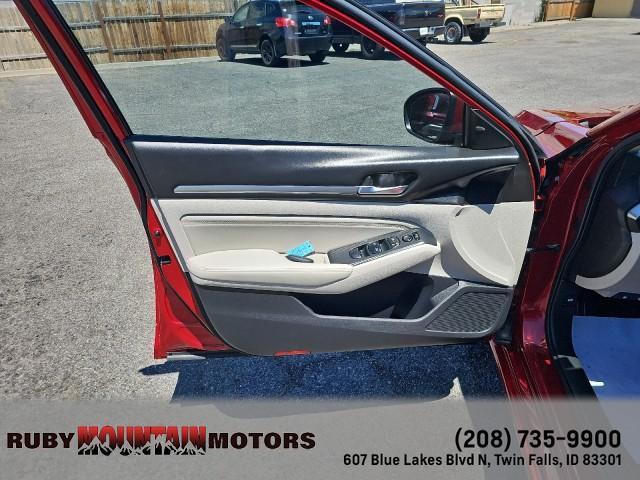 used 2019 Nissan Altima car, priced at $19,899