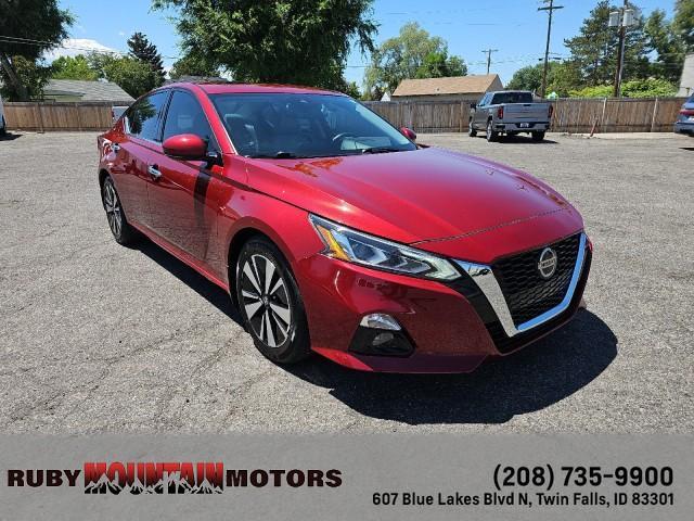 used 2019 Nissan Altima car, priced at $19,899