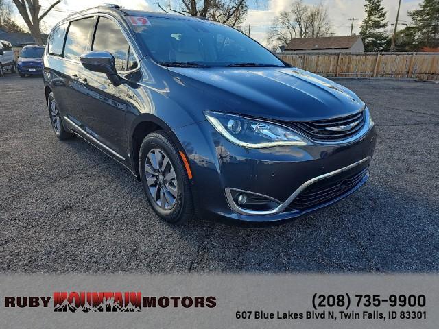 used 2019 Chrysler Pacifica Hybrid car, priced at $22,499