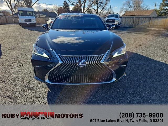 used 2021 Lexus ES 300h car, priced at $32,497