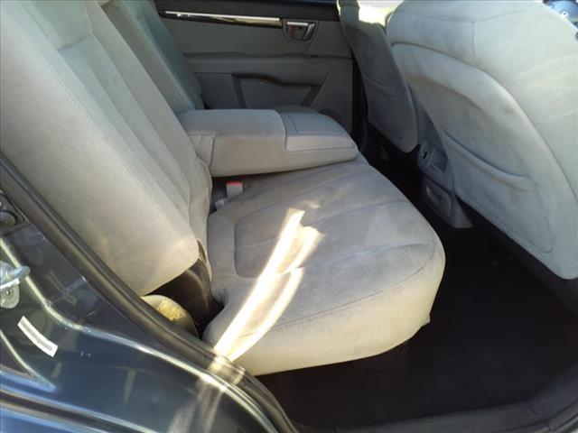used 2009 Hyundai Santa Fe car, priced at $5,995