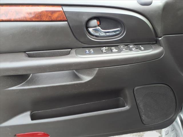 used 2008 GMC Envoy car, priced at $8,995