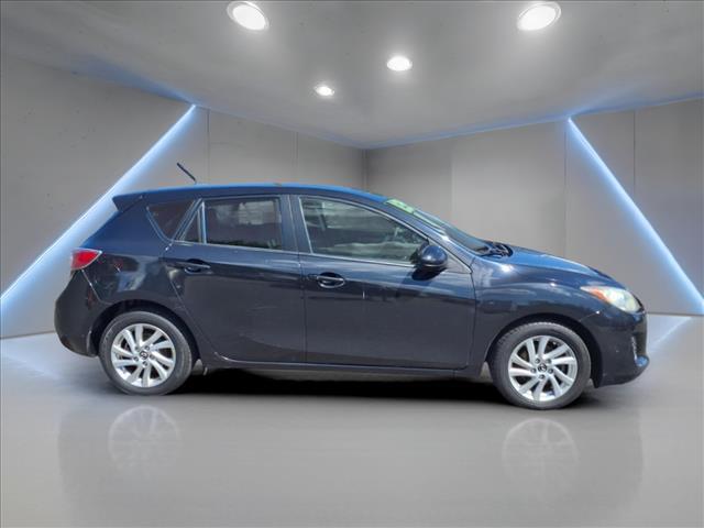used 2013 Mazda Mazda3 car