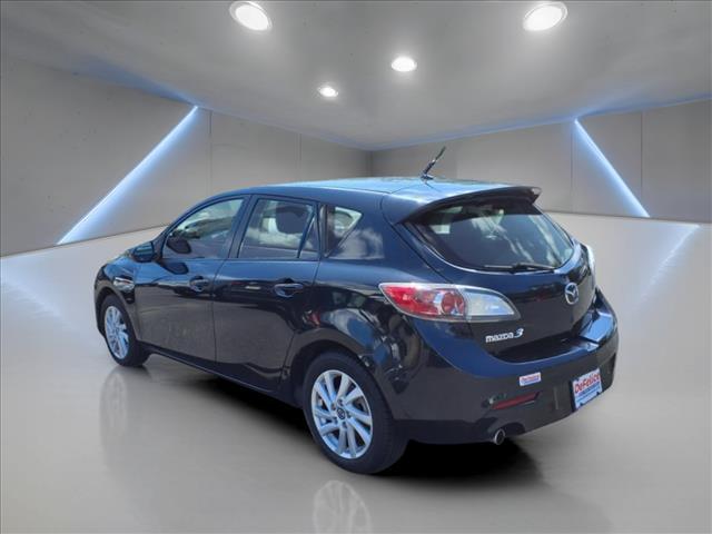 used 2013 Mazda Mazda3 car