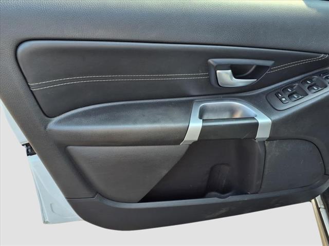 used 2014 Volvo XC90 car, priced at $7,995