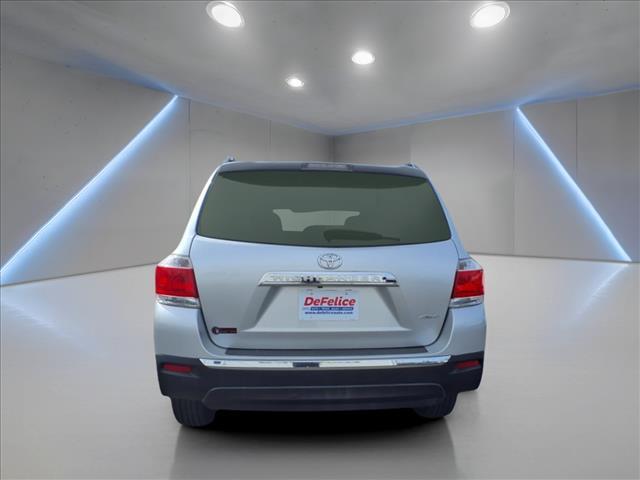 used 2013 Toyota Highlander car, priced at $16,995