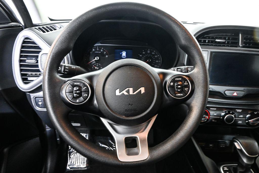 used 2022 Kia Soul car, priced at $17,988