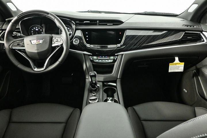 new 2025 Cadillac XT6 car, priced at $68,010