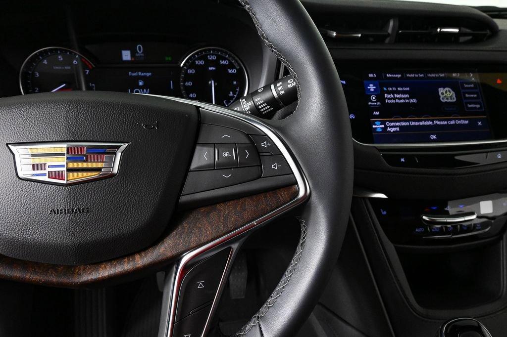 new 2025 Cadillac XT5 car, priced at $53,964