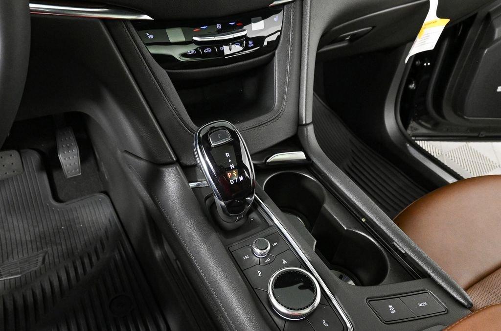 new 2025 Cadillac XT5 car, priced at $53,964