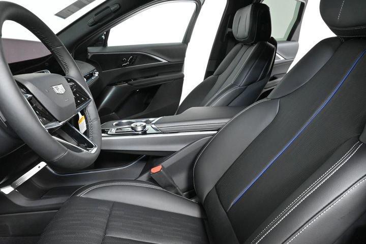 new 2025 Cadillac LYRIQ car, priced at $59,990