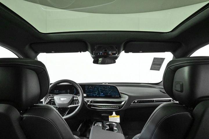 new 2025 Cadillac LYRIQ car, priced at $59,990