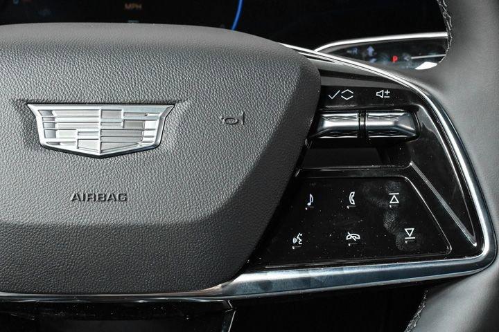 new 2025 Cadillac LYRIQ car, priced at $59,990