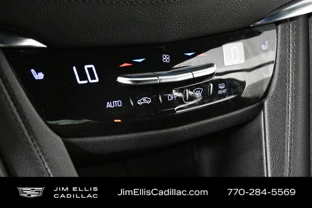 used 2021 Cadillac XT6 car, priced at $33,500