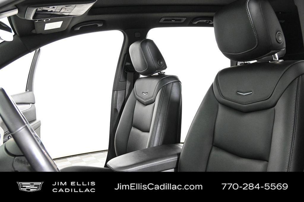 used 2021 Cadillac XT6 car, priced at $33,500