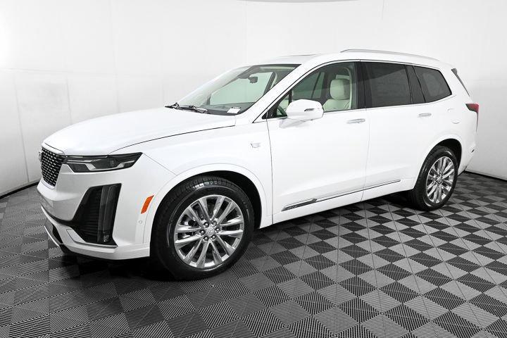 new 2025 Cadillac XT6 car, priced at $58,009