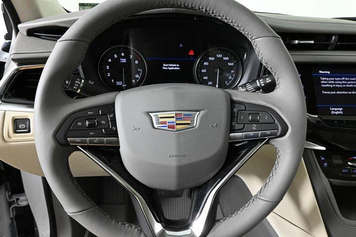 new 2025 Cadillac XT6 car, priced at $58,009