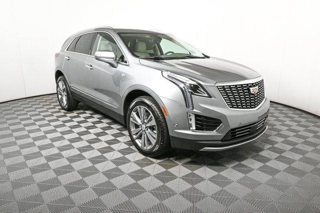 new 2025 Cadillac XT5 car, priced at $54,665