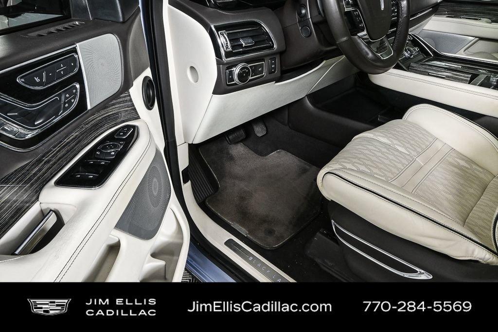 used 2019 Lincoln Navigator L car, priced at $40,500