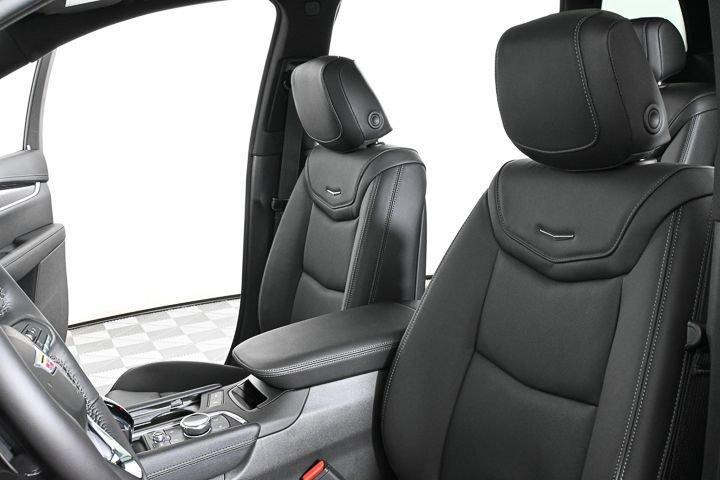 new 2025 Cadillac XT6 car, priced at $61,315