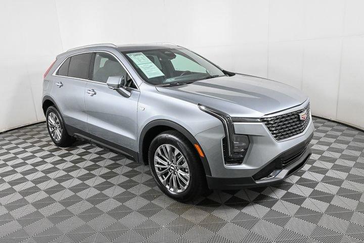 used 2024 Cadillac XT4 car, priced at $36,500