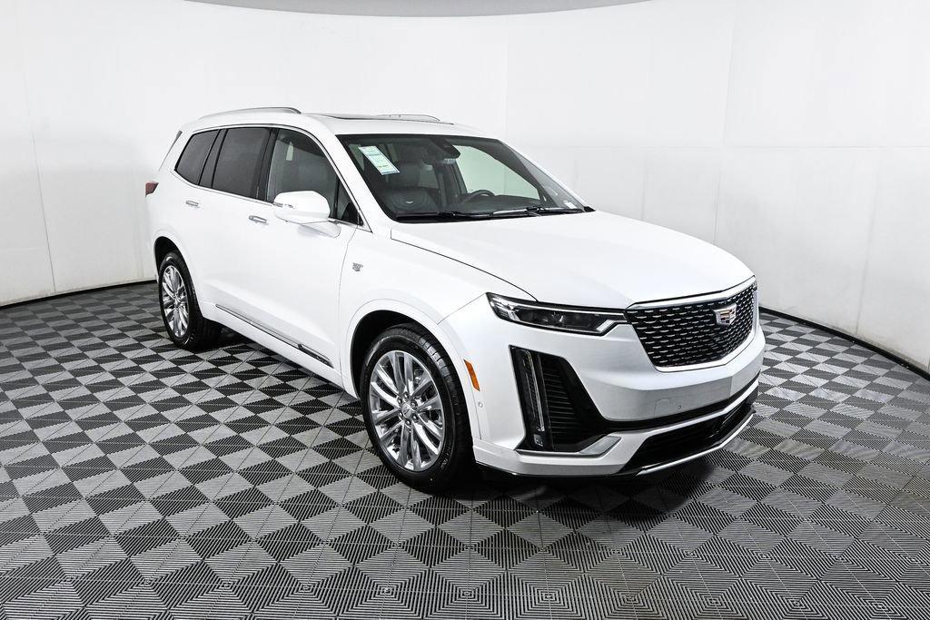 new 2024 Cadillac XT6 car, priced at $56,765