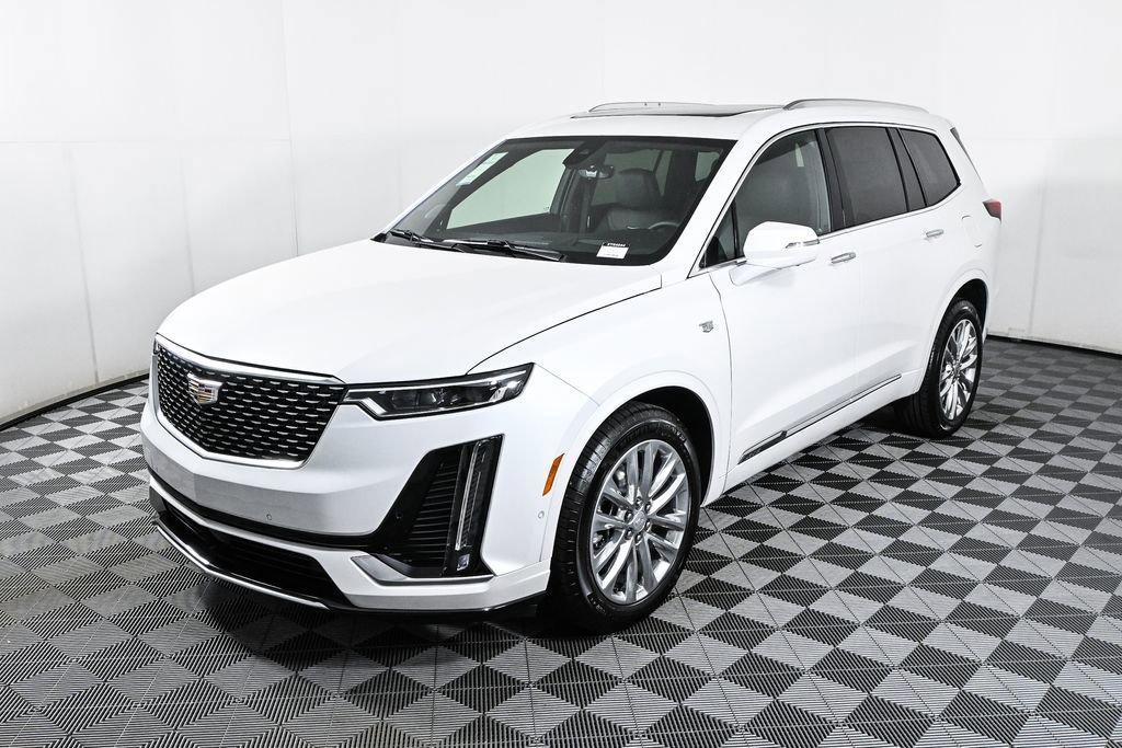 new 2024 Cadillac XT6 car, priced at $56,765