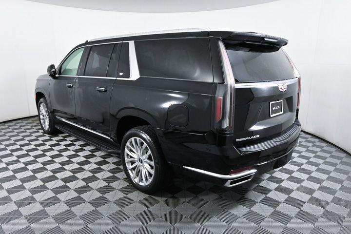 used 2022 Cadillac Escalade ESV car, priced at $69,788