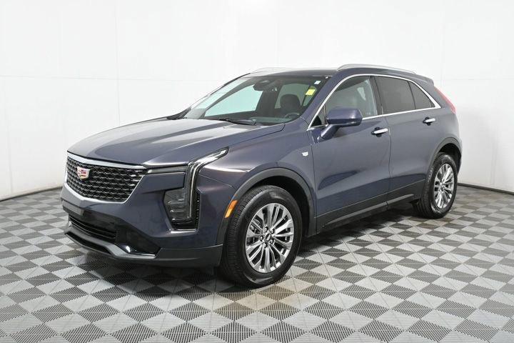 used 2024 Cadillac XT4 car, priced at $35,988