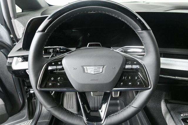 new 2025 Cadillac OPTIQ car, priced at $59,263