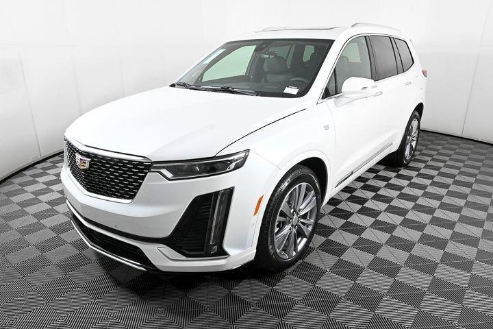 new 2025 Cadillac XT6 car, priced at $61,260