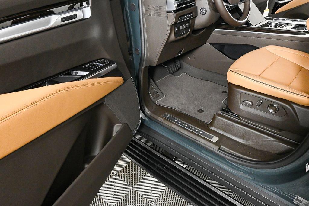 new 2026 Cadillac Escalade ESV car, priced at $118,365