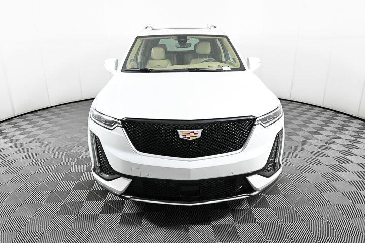 new 2025 Cadillac XT6 car, priced at $72,015