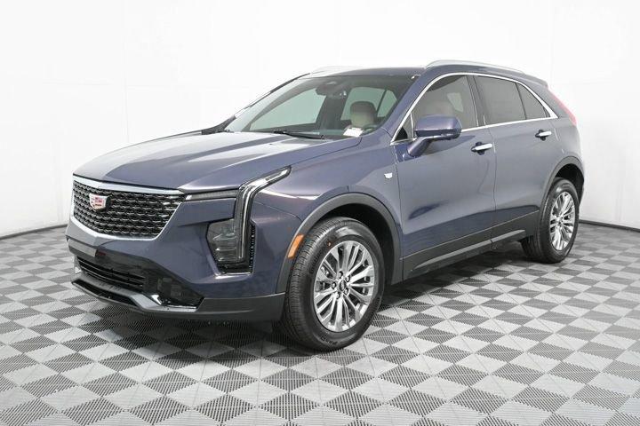 new 2025 Cadillac XT4 car, priced at $43,765