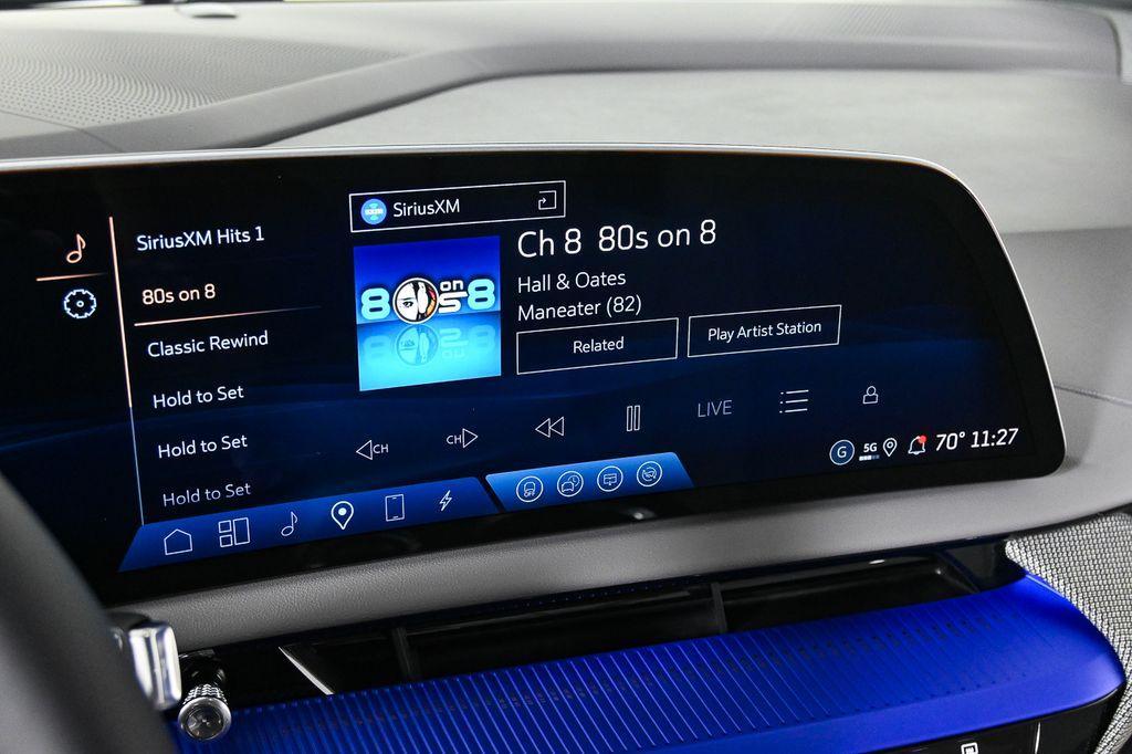 new 2025 Cadillac OPTIQ car, priced at $48,285