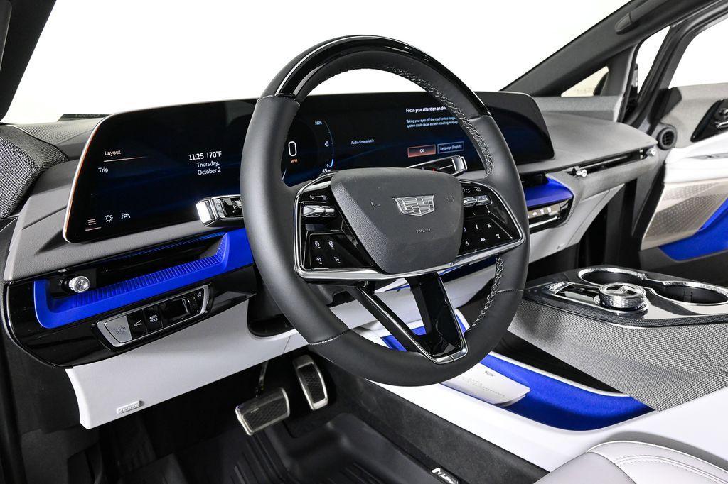 new 2025 Cadillac OPTIQ car, priced at $48,285
