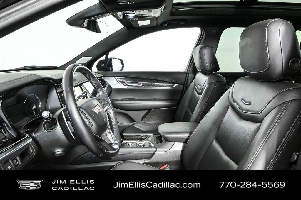 used 2024 Cadillac XT6 car, priced at $48,488