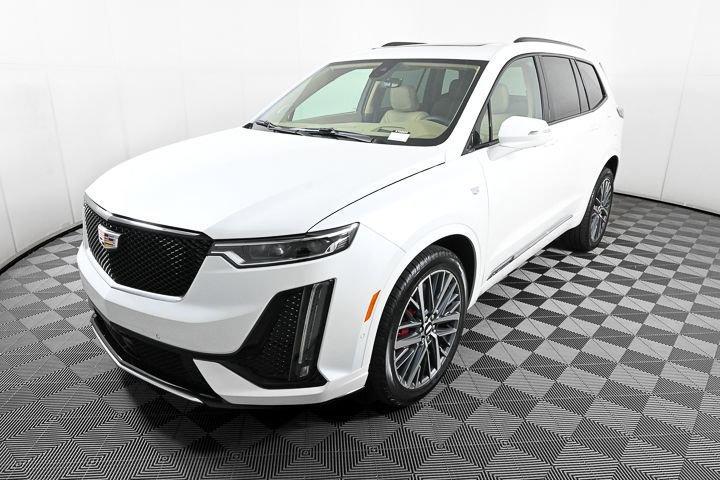 new 2025 Cadillac XT6 car, priced at $77,160