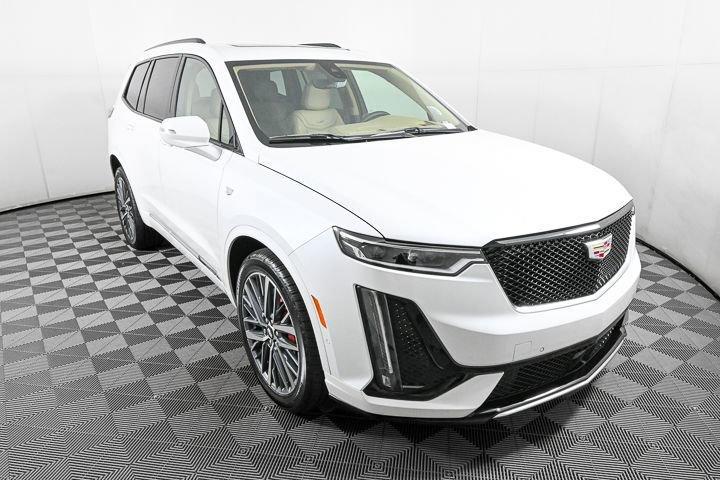 new 2025 Cadillac XT6 car, priced at $77,160