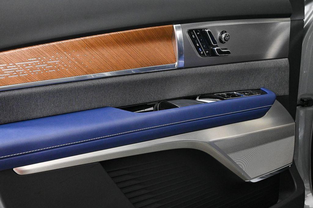 new 2026 Cadillac VISTIQ car, priced at $93,985