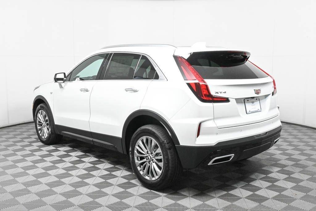 new 2025 Cadillac XT4 car, priced at $43,615