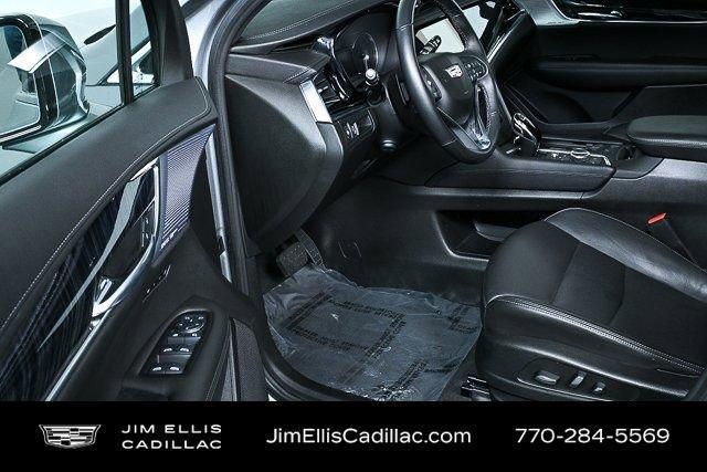 used 2025 Cadillac XT6 car, priced at $45,677