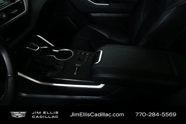 used 2024 Toyota Highlander car, priced at $39,500