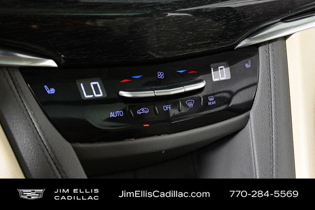 used 2022 Cadillac XT6 car, priced at $34,488