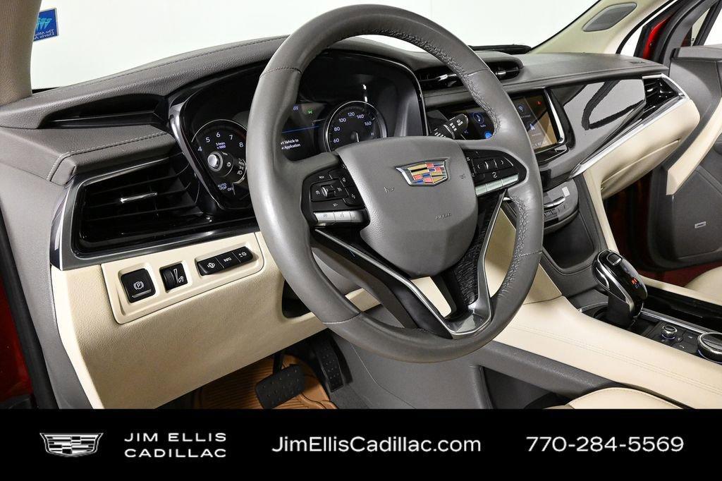 used 2022 Cadillac XT6 car, priced at $34,488